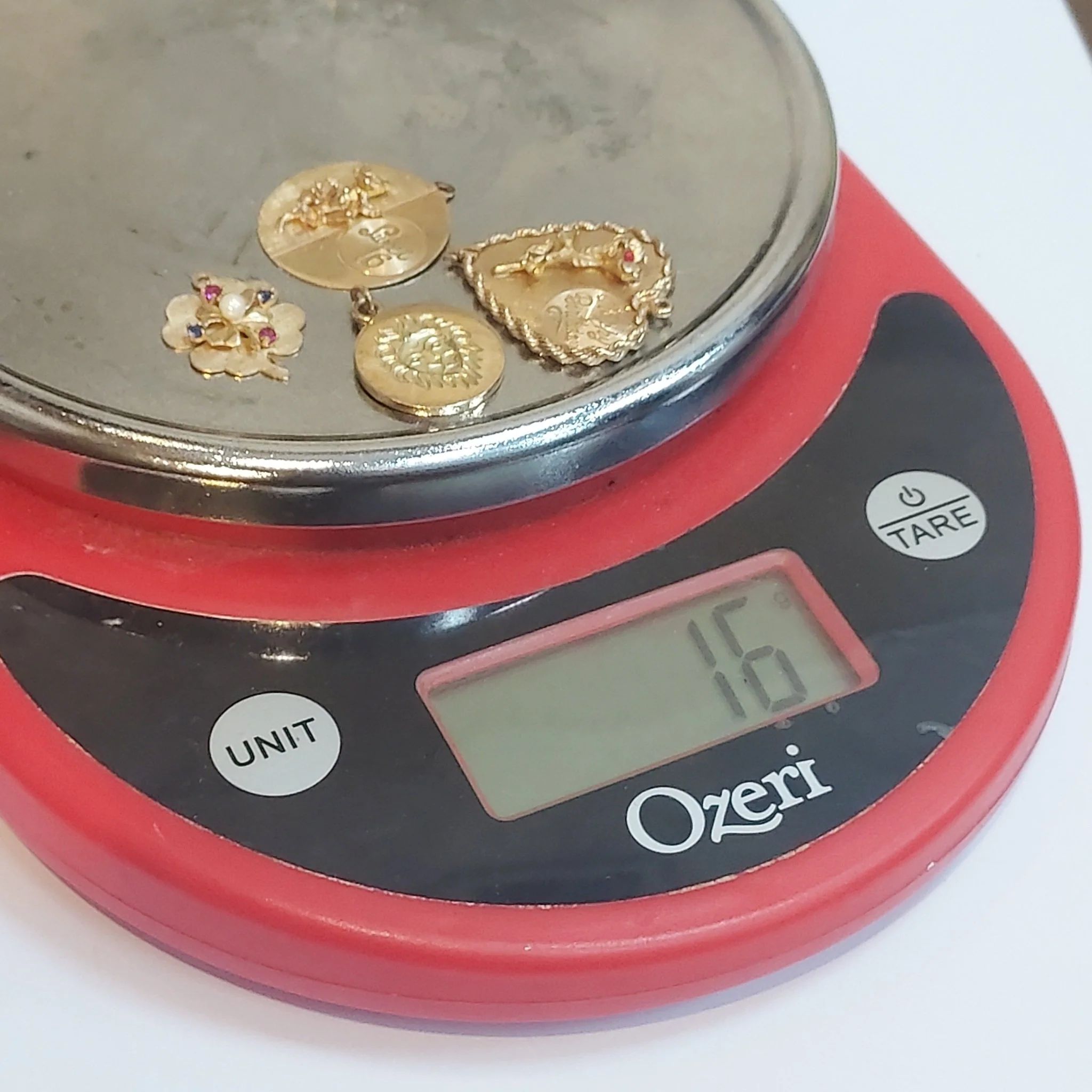 14K Gold Charm Lot - Image 12