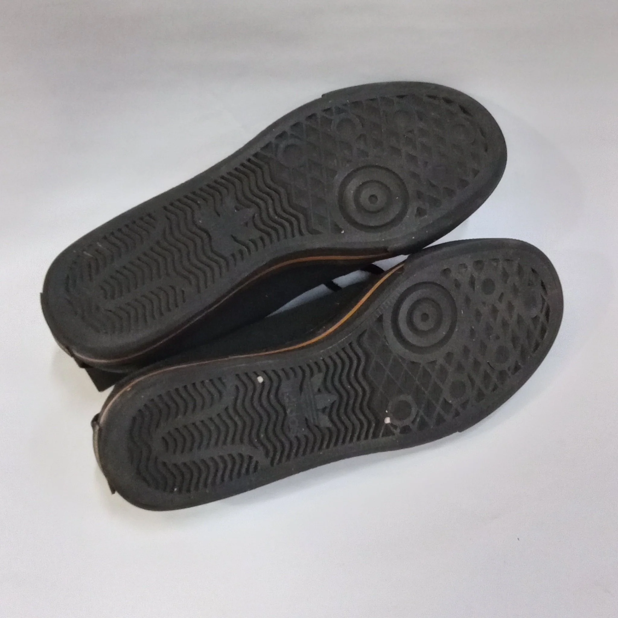 Raf Simons x Adidas Spirt Low Sneakers - Image 12